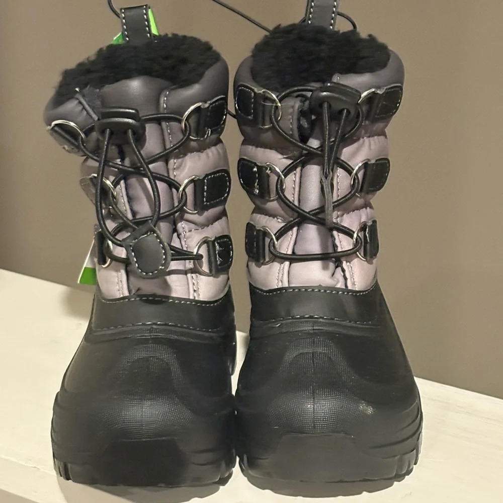 Member's Mark Youth Kids Snow Winter Rain Boots, Size 9/10, Black Silver NWT